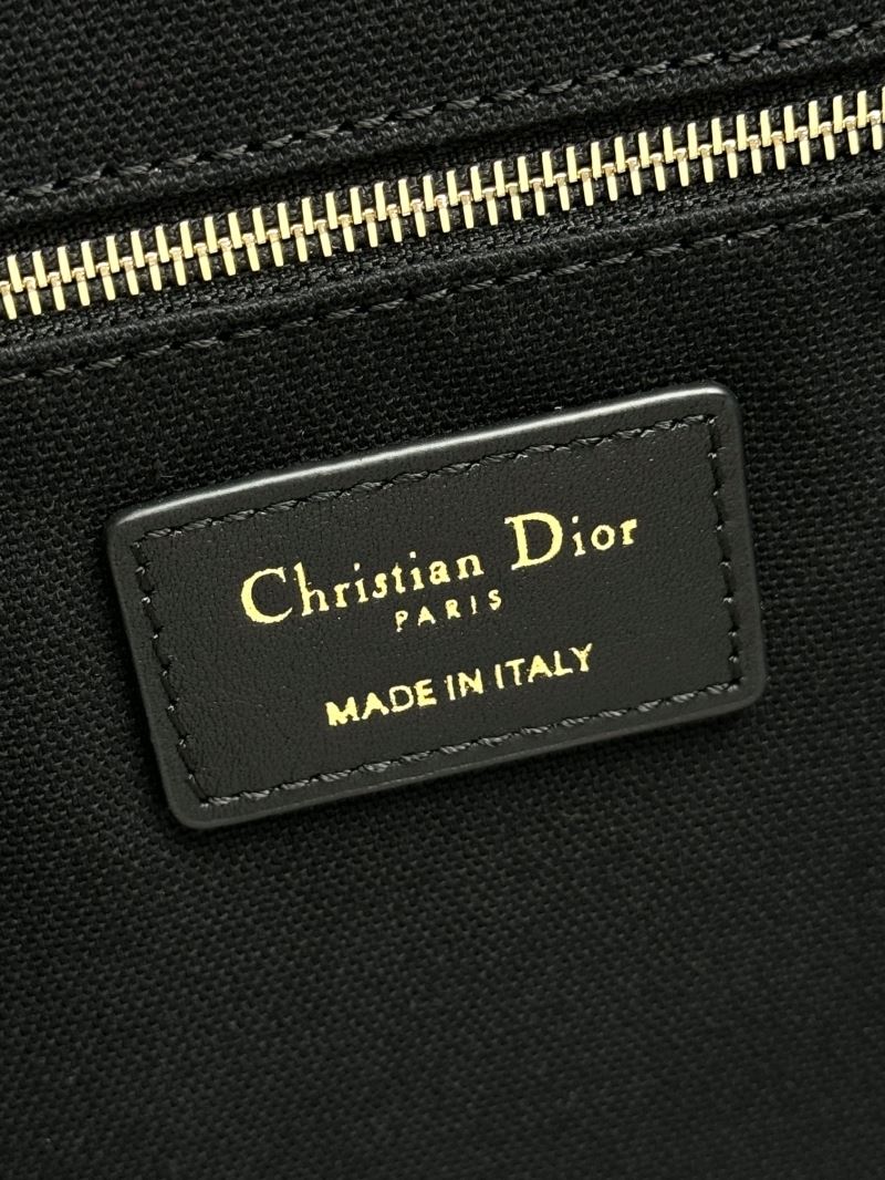 chr1st1an D10r shopping bags
